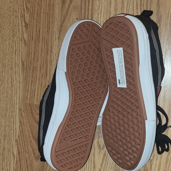 New Vans Kyle Walker pro size 6.5mens equals 8womans - Picture 7 of 7